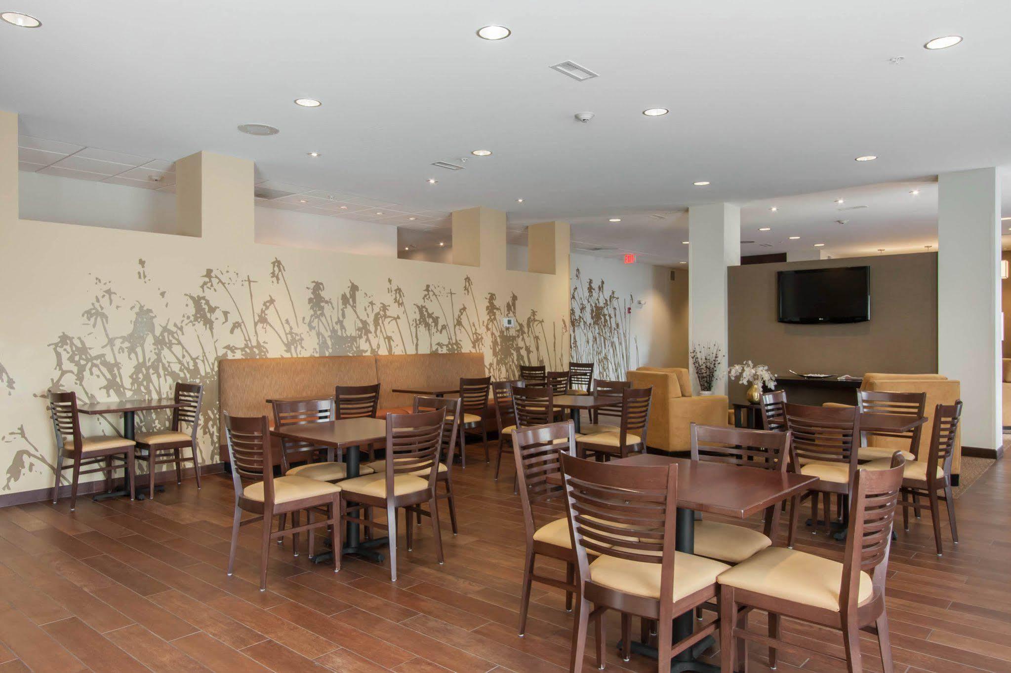 Sleep Inn & Suites Fargo Medical Center Dış mekan fotoğraf