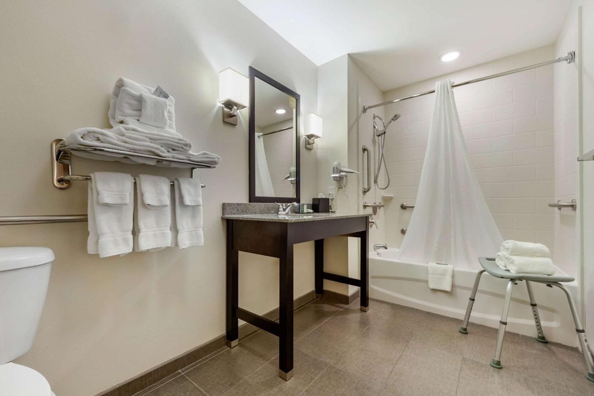 Sleep Inn & Suites Fargo Medical Center Dış mekan fotoğraf