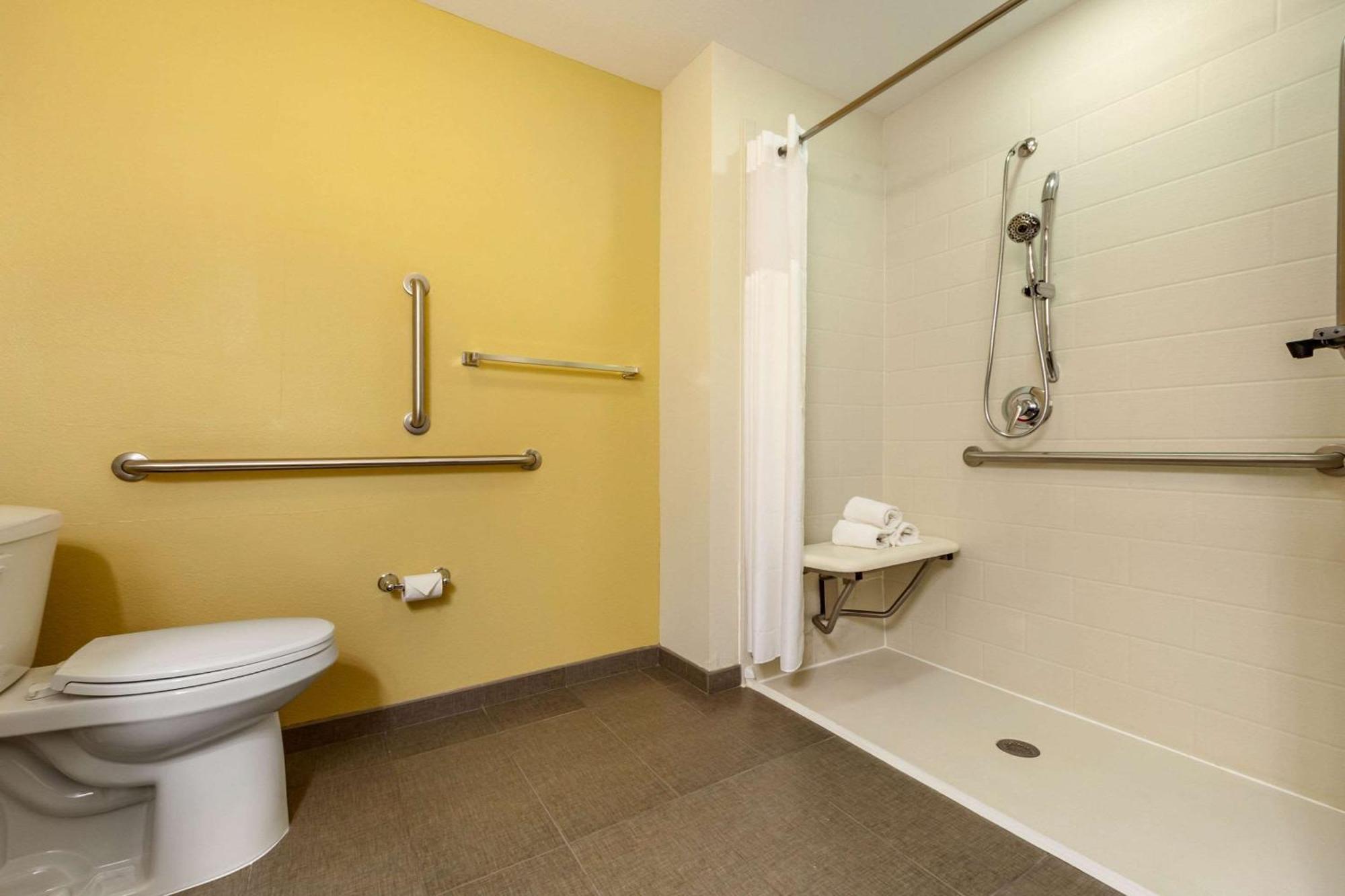 Sleep Inn & Suites Fargo Medical Center Dış mekan fotoğraf